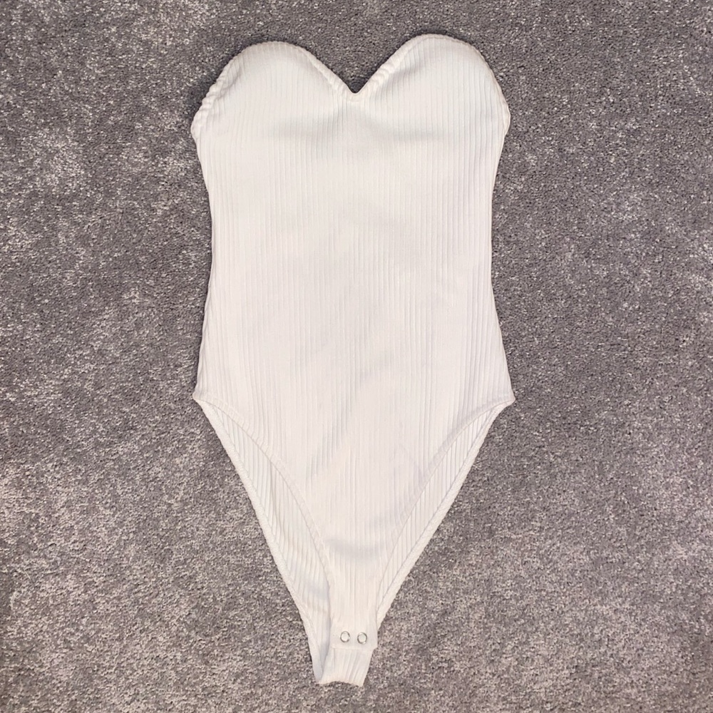 NWT ZARA White Strapless Bodysuit